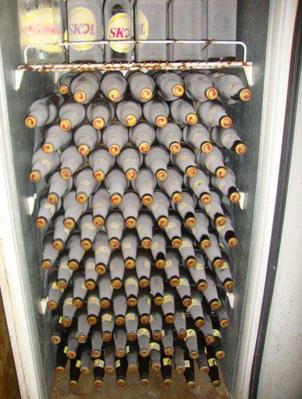 Featured image of post Geladeira Cheia De Cerveja Gelada J imaginou ter em casa uma geladeira inteligente que n o congela cervejas